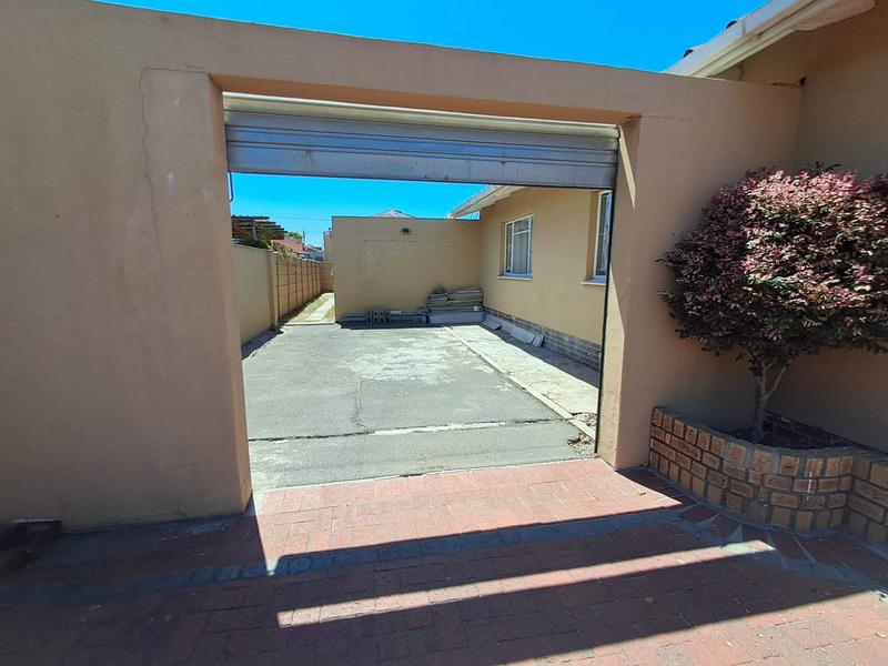 3 Bedroom Property for Sale in Townsend Estate Western Cape